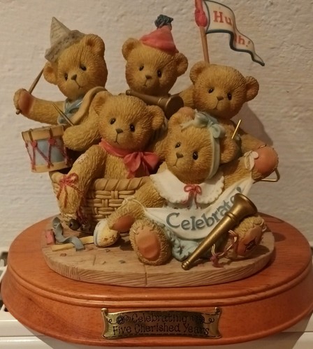 Cherished teddies annie - teddies,