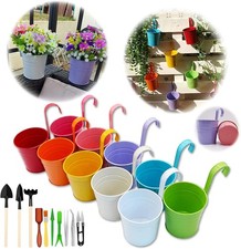 Blumentöpfe zum Aufhängen