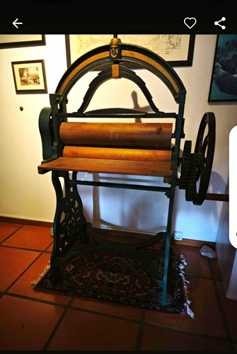 Antike kaltmangel mit - antike,