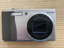 RICOH R10 Compact Digital