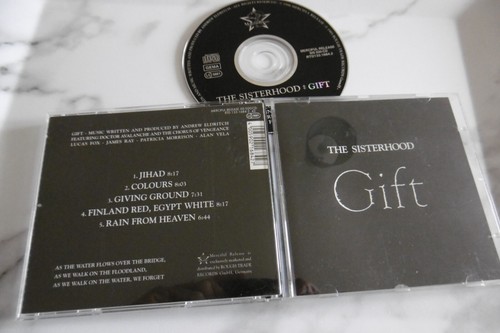 The sisterhood gift - the, :