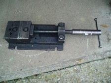 Alter Maschinenschraubstock 120 mm