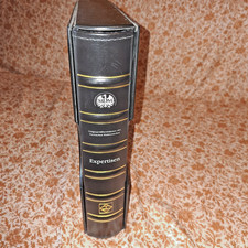 Ringbinder im Classic-Design inkl. Schutzkassette, schwarz