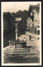 Berchtesgaden, Ansichtskarte, Marktplatz mit Brunnen, historische Gebäude 