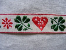 Borte Bordüre Webband alt vintage grün creme rot Neujahr Kleeblatt Herzen Glück