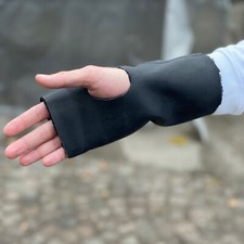 von Hohenstein Pulswärmer