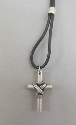 Kruzifix kreuz anhänger - kruzifix,