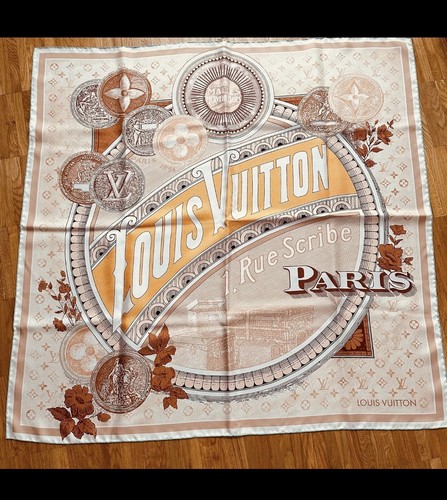 Louis vuitton tuch - vuitton, malles