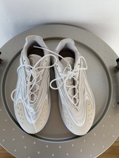 Adidas Ozelia Cloud weiß