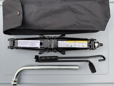 VW 5Q0011031 Orig. Wagenheber RadwechselSet T-Roc Golf Octavia Seat Leon Tasche 