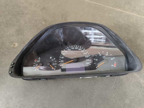 Mercedes benz w203 tacho - benz,