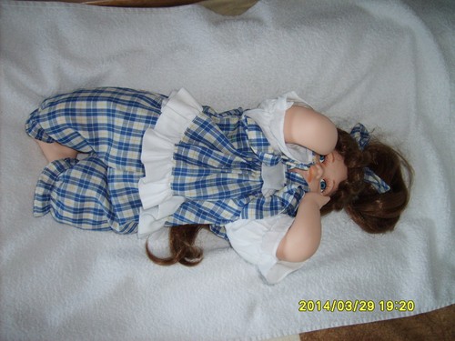Puppe liegend 42cm - puppe,
