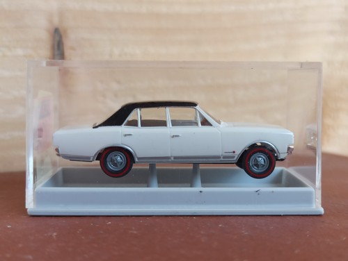 Neu brekina 206011 87 opel - -neu-,