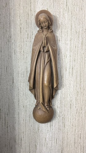 Handgeschnitzte holz madonna - handgeschnitzte, holz-madonna