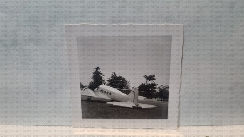 Flugzeug a065 392 - wk,