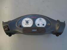 Piaggio Hexagon LX M05 125 180 TACHO COCKPIT+SCHALTER+UHR+LENKERVERKLEIDUNG