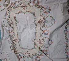 Leinentischdecke alt echte Handarbeit gesticktes Blumenmuster 