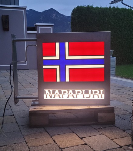 Napapijri leuchtwerbung - napapijri,