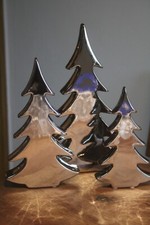 Tanne bzw. Baum aus Keramik, silber, in 3 Größen erhältl., 17, 22,5 oder 28 cm