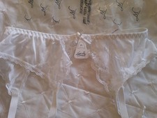 bnwt mamselle pretty white