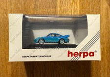 Top: Herpa 185349 Porsche 911
