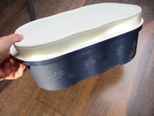 Tupperware Laibwächter