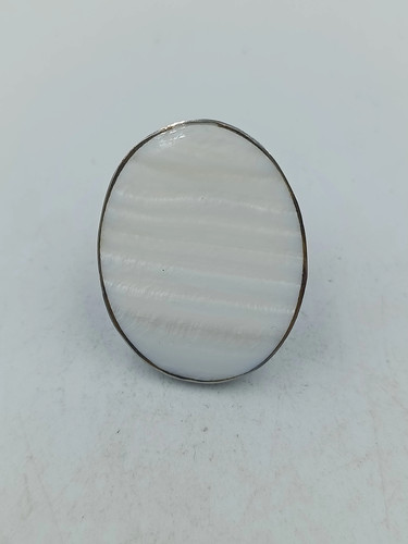 Ovaler ring mit - ring,