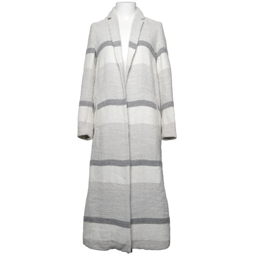 Zara trafaluc outerwear - zara,