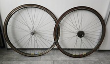 Mavic Felgen mit Dura-Ace Naben & Dura-Ace Schnellspanner (7 Fach Kassette)