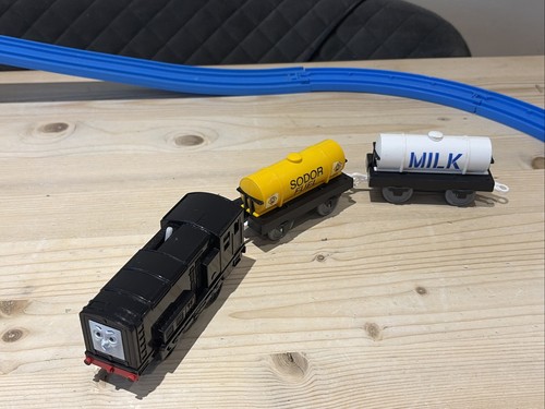 Thomas trackmaster diesel - thomas,