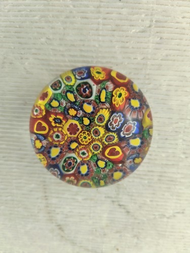 Briefbeschwerer paperweight