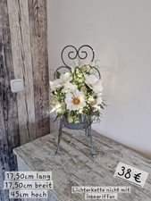 Gesteck in Dekostuhl