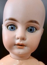 ANTIKE BISKUIT ARMAND