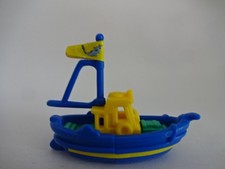 Modellschiffe & Boote / Blauer Fischkutter mit grünen Deck mit AK - 50 mm lang