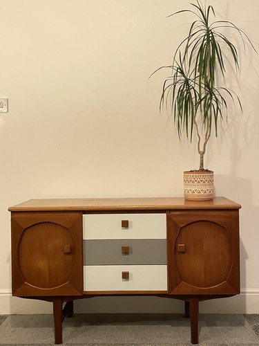 Mid century retro - retro, vintage