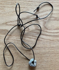 Hühnergott Kette Lochstein