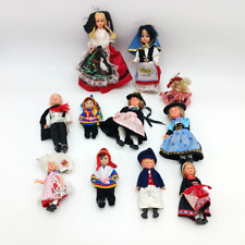  kleine Trachtenpuppen, u.a