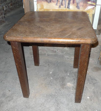 true Vintage: alter Tisch