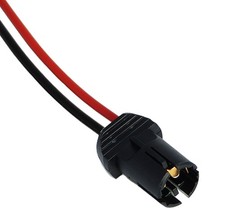 W5W Fassung T10 Stecker Standlicht Parklicht KFZ Sockel Glassockel Stecksockel