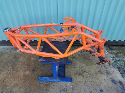 Ktm 690 enduro rahmen mit - enduro,