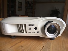 Epson Beamer EMP-TW680