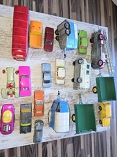 18 Modellautos - Dinky