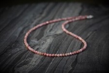 Zierlicher rosa Turmalin