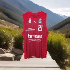 Gameworn Brose Bamberg BBL Basketball Trikot mit Hose und Zertifikat.