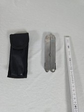 Multitool Hammer Axt Zange Handwerker Schrauber Outdoor