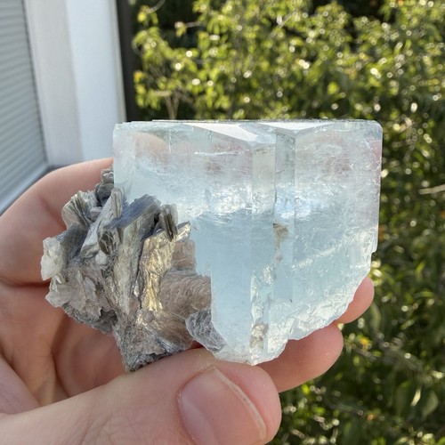 Aquamarin muskovit shigar - aquamarin,