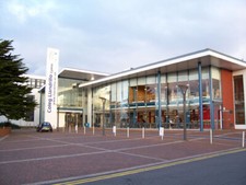 Foto 6x4 Coleg Llandrillo