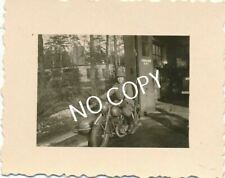 Foto WK II Soldat Wehrmacht Stahlhelm Motorrad Beiwagen bike Kennung A1.53