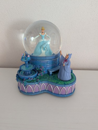 Disney store schneekugel - store,