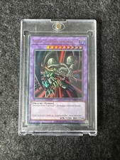 Schwarzer Totenkopfdrache